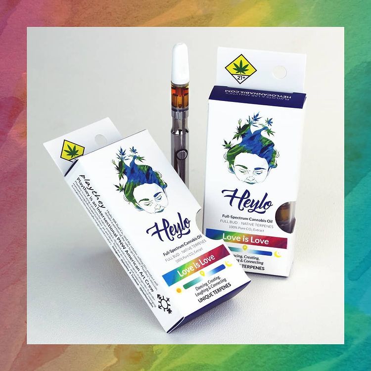 Full-spectrum CO2 Vape Cartridges by Heylo